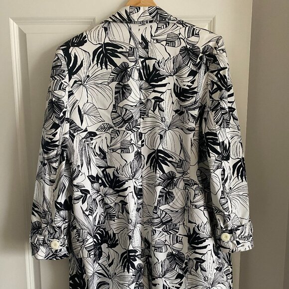 AMANDA SMITH Light Coat Tailored Black/White Pattern Buttons Cotton Blend Sz 14 - Picture 5 of 7